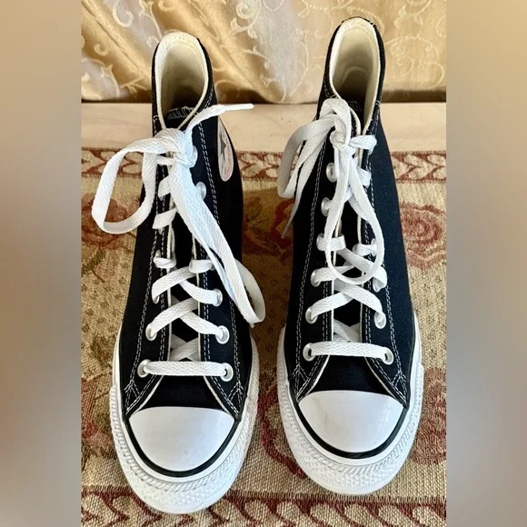 Converse Women's Chuck Taylor All Star Wedge Platform Black & White Sneaker Sz 7 - Picture 9 of 14